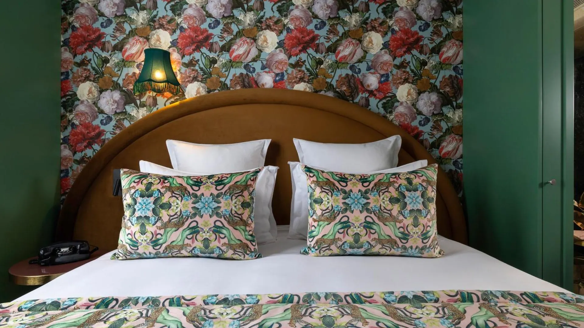 Hotel Ginette A La Folie & Spa Παρίσι