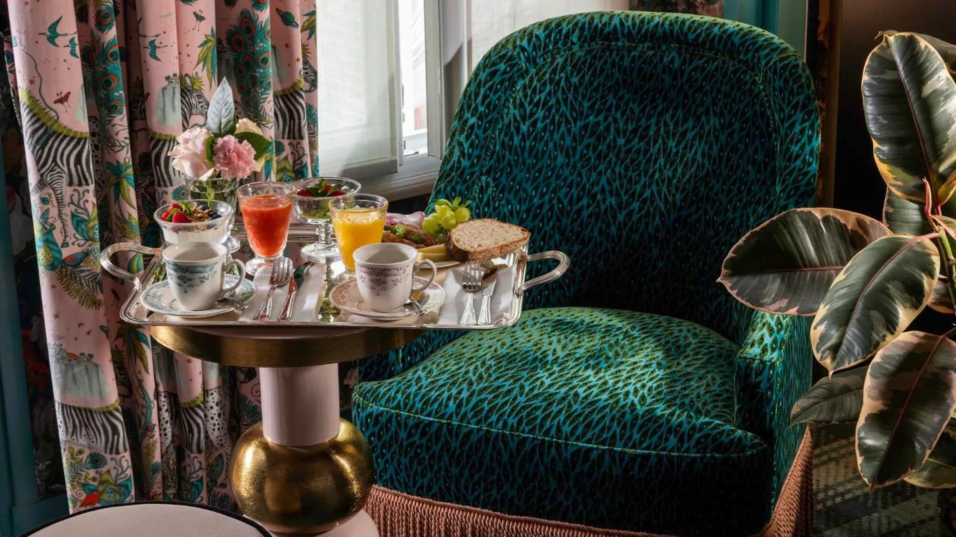 Hotel Ginette A La Folie & Spa パリ