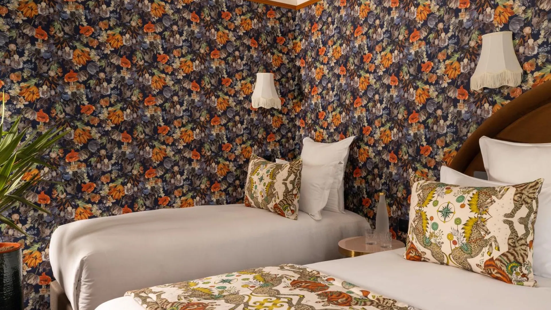Hotel Ginette A La Folie & Spa パリ